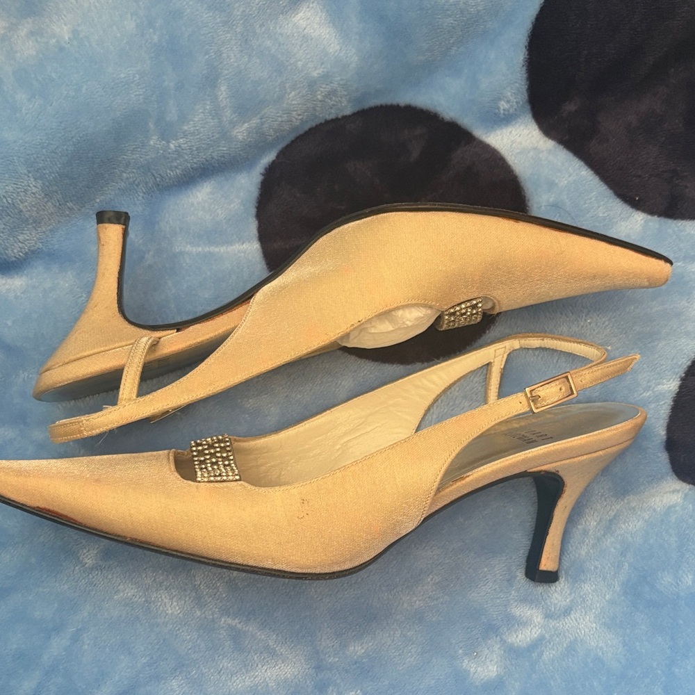 Stuart Weitzman Silver Embellished Heels - Picture 4 of 4